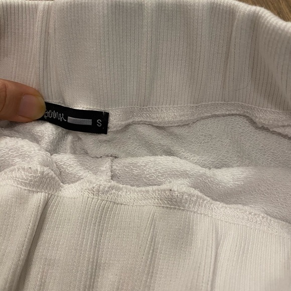 🦖 White Short PJs 3/$25 - Picture 4 of 4